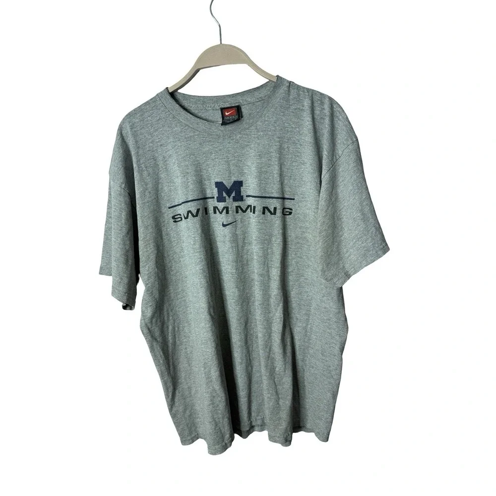 Vintage Nike Team large University of Michigan Swimming‎ short sleeve shirt